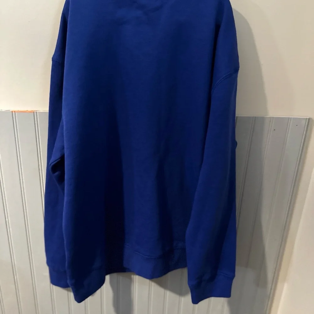 Graphic Crewneck NWT